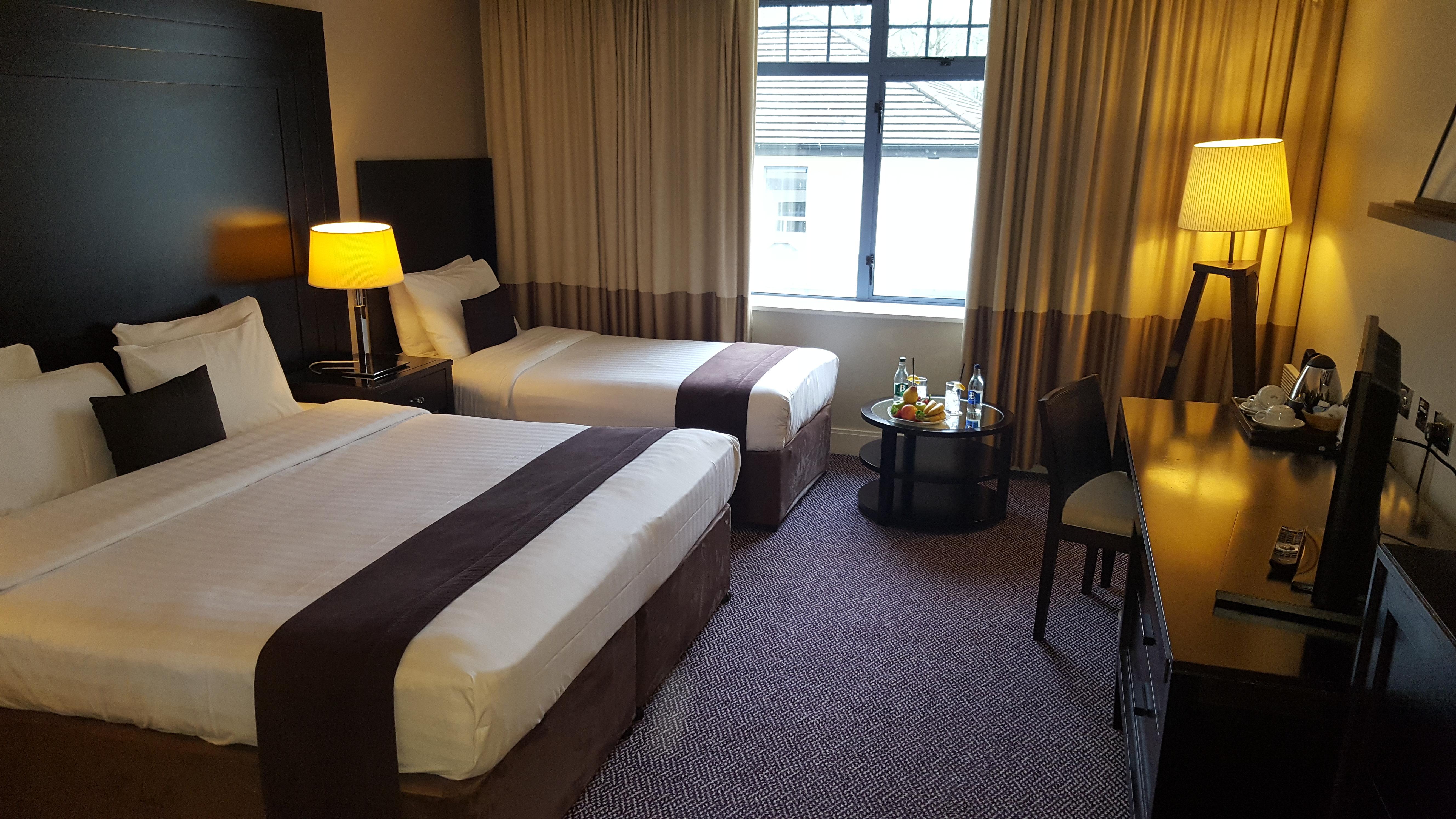 Shamrock Lodge Hotel 애슬론 외부 사진