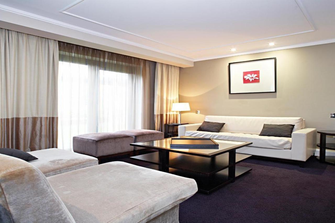 Shamrock Lodge Hotel 애슬론 외부 사진