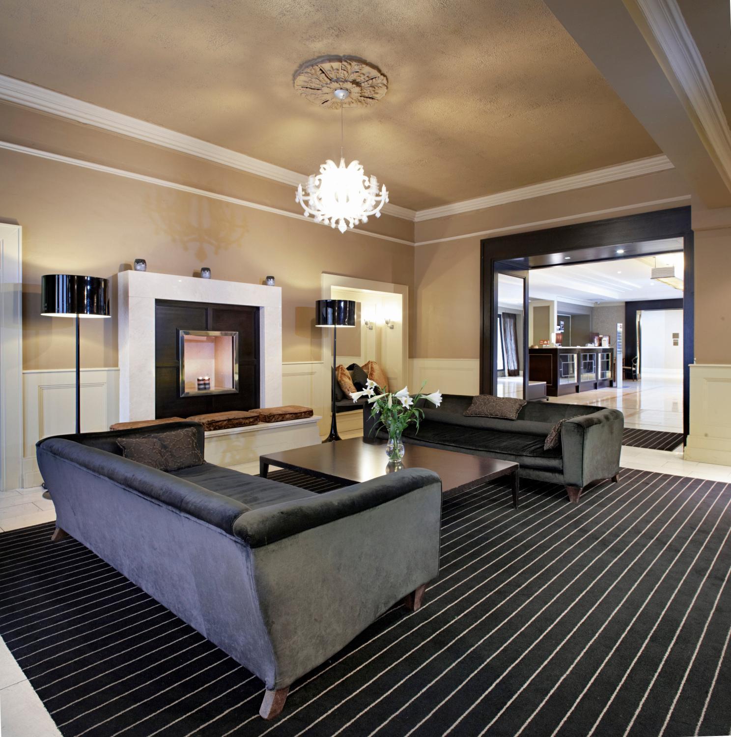 Shamrock Lodge Hotel 애슬론 외부 사진